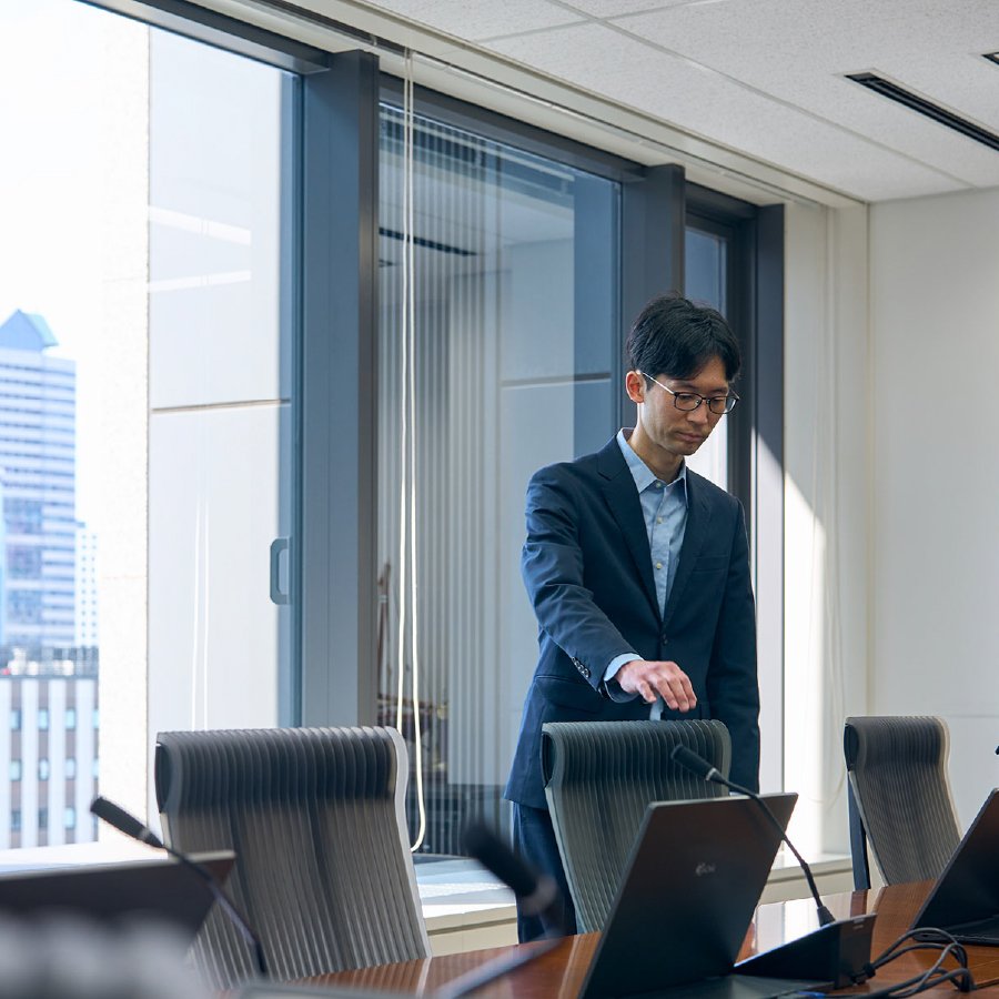 本社のヒト